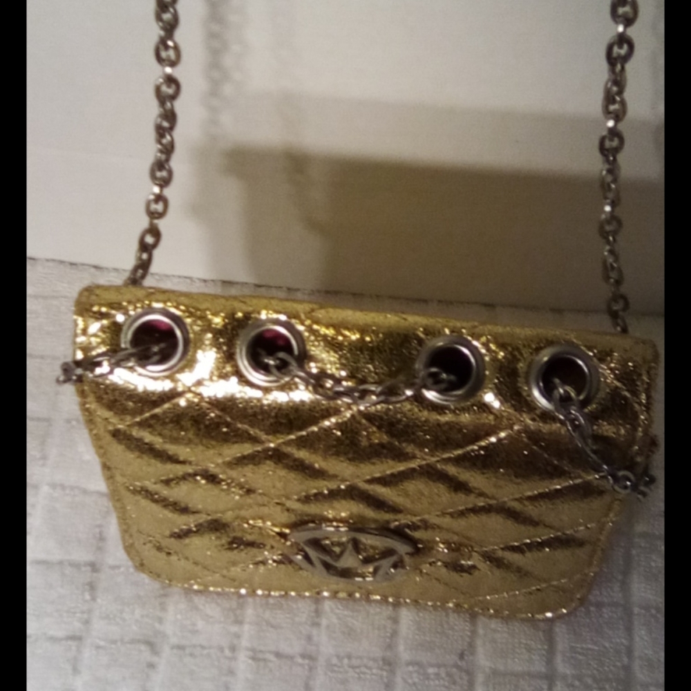 Handbag - Picture 6 of 10